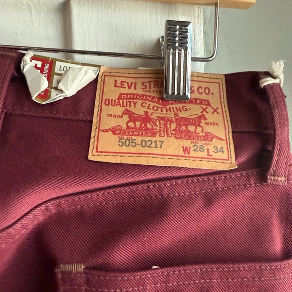 Levi's Burgundy Denim Jeans - Picture 1 of 3